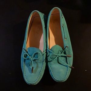 women‘s tods classic shoes